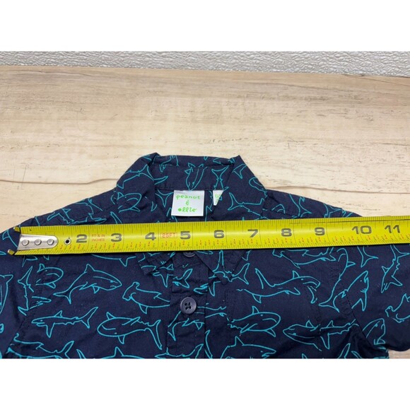Peanut & Ollie Boys Short Sleeve Shark-Print Shirt Button Down Size: 6/9 M - Picture 6 of 8